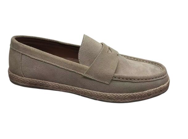 6U10301B Sand 43 Cow Suede